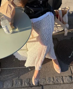 BISQUE - Ballerina - Beige lak læder